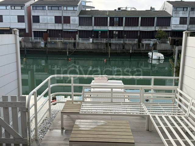 casa indipendente in vendita a Lignano Sabbiadoro