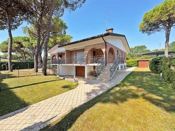 casa indipendente in vendita a Lignano Sabbiadoro