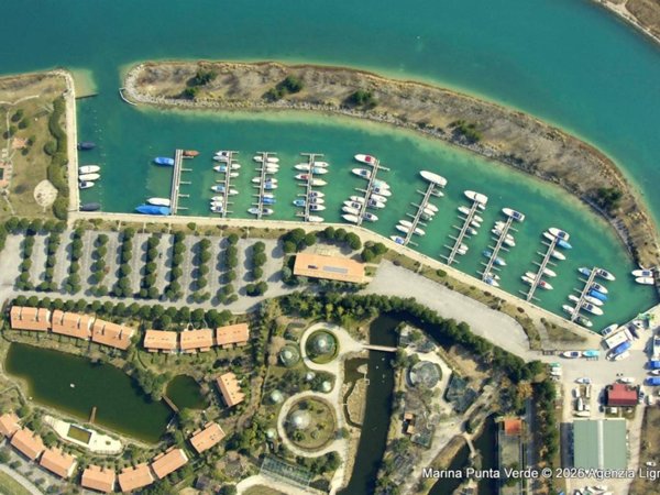 casa indipendente in vendita a Lignano Sabbiadoro