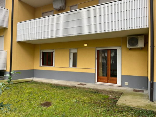 appartamento in vendita a Lignano Sabbiadoro in zona Pineta