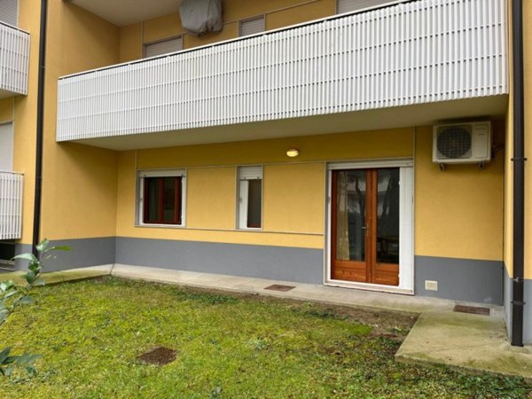 appartamento in vendita a Lignano Sabbiadoro in zona Pineta