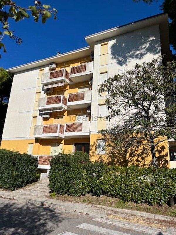 appartamento in vendita a Lignano Sabbiadoro in zona Pineta