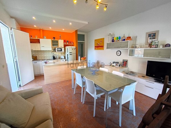 casa indipendente in vendita a Lignano Sabbiadoro in zona Riviera