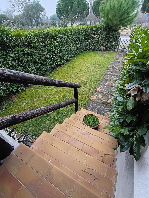 casa indipendente in vendita a Lignano Sabbiadoro in zona Pineta