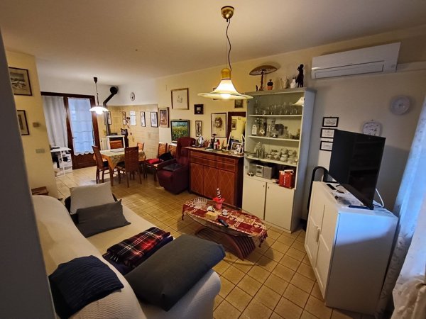 casa indipendente in vendita a Lignano Sabbiadoro in zona Pineta