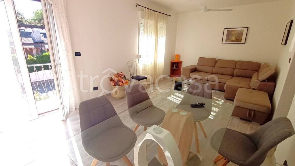 appartamento in vendita a Lignano Sabbiadoro in zona Pineta