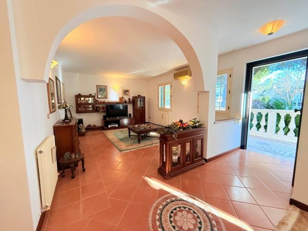 casa indipendente in vendita a Lignano Sabbiadoro