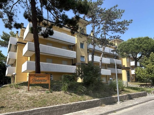 appartamento in vendita a Lignano Sabbiadoro in zona Pineta