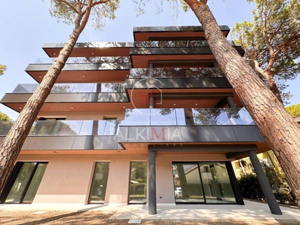 appartamento in vendita a Lignano Sabbiadoro in zona Pineta