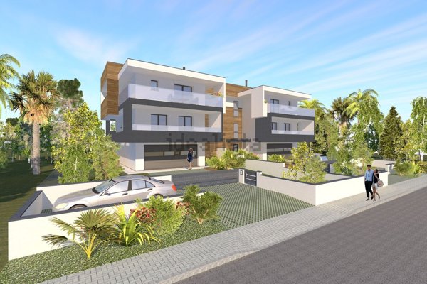 casa indipendente in vendita a Lignano Sabbiadoro in zona Pineta