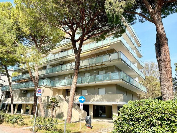 appartamento in vendita a Lignano Sabbiadoro in zona Pineta