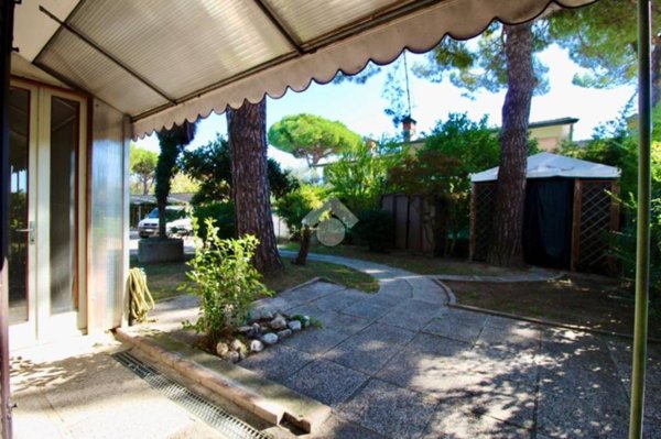 appartamento in vendita a Lignano Sabbiadoro in zona Pineta