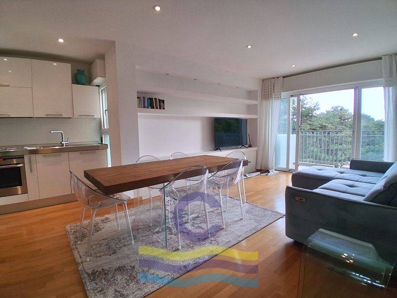 appartamento in vendita a Lignano Sabbiadoro in zona Pineta