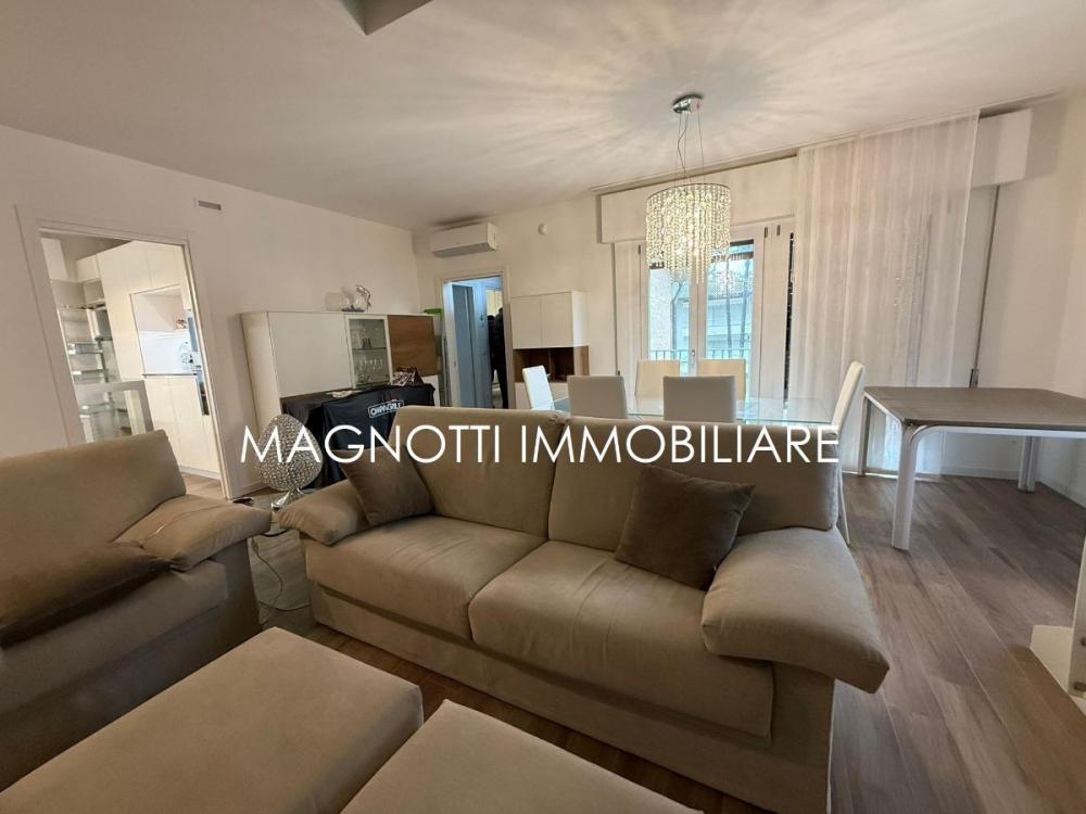 appartamento in vendita a Lignano Sabbiadoro in zona Riviera