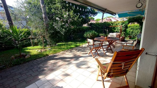 appartamento in vendita a Lignano Sabbiadoro in zona Pineta