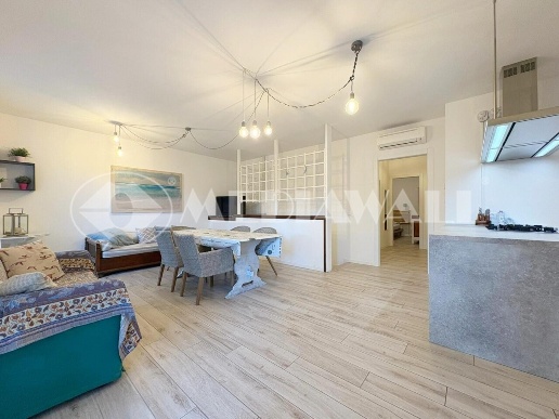 casa indipendente in vendita a Lignano Sabbiadoro in zona Riviera