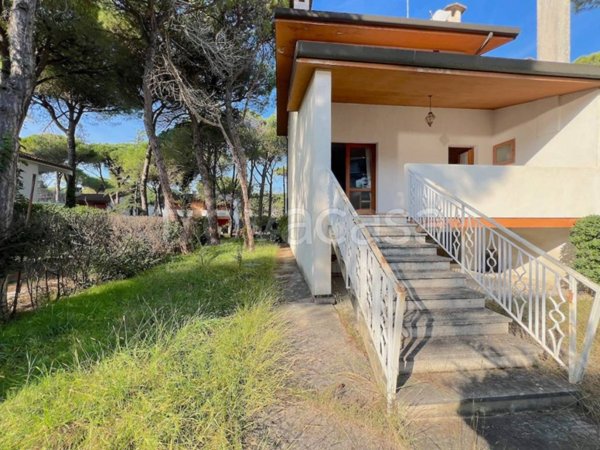 casa indipendente in vendita a Lignano Sabbiadoro