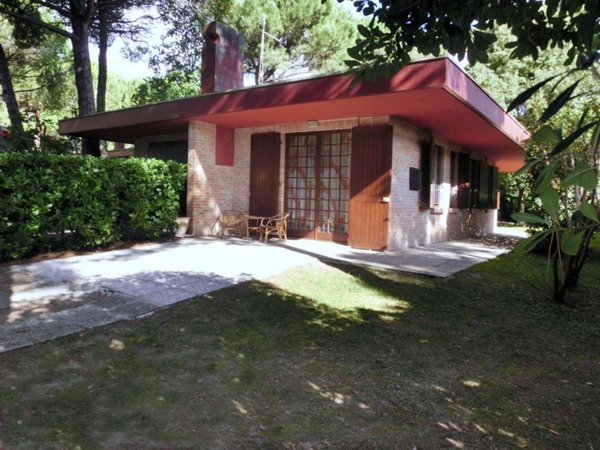 casa indipendente in vendita a Lignano Sabbiadoro in zona Riviera