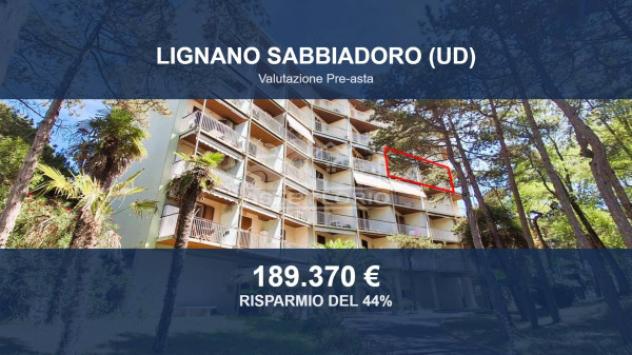 appartamento in vendita a Lignano Sabbiadoro in zona Riviera