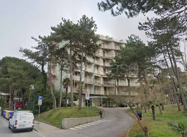 appartamento in vendita a Lignano Sabbiadoro in zona Pineta
