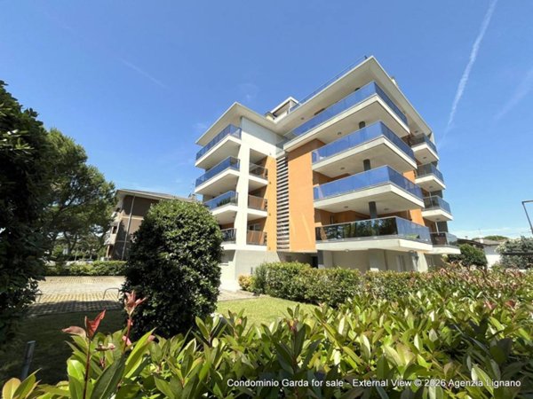 appartamento in vendita a Lignano Sabbiadoro in zona Pineta