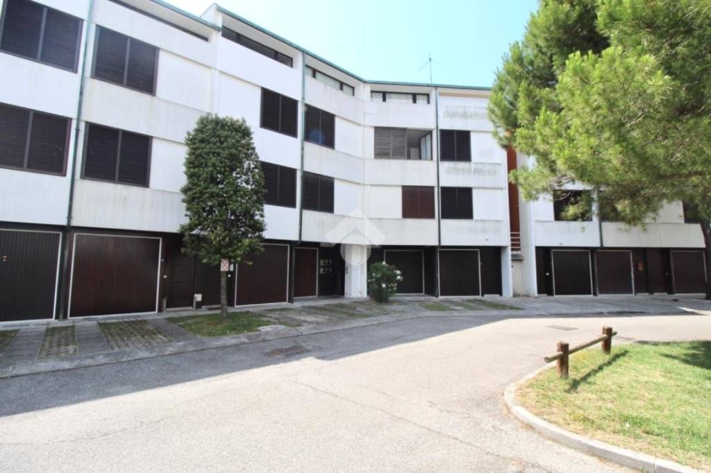 immagine annuncio 0 di 15