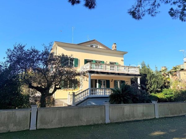 casa indipendente in vendita a Lignano Sabbiadoro