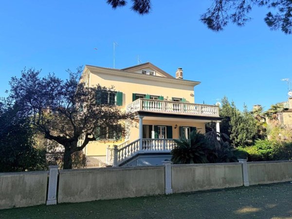 casa indipendente in vendita a Lignano Sabbiadoro