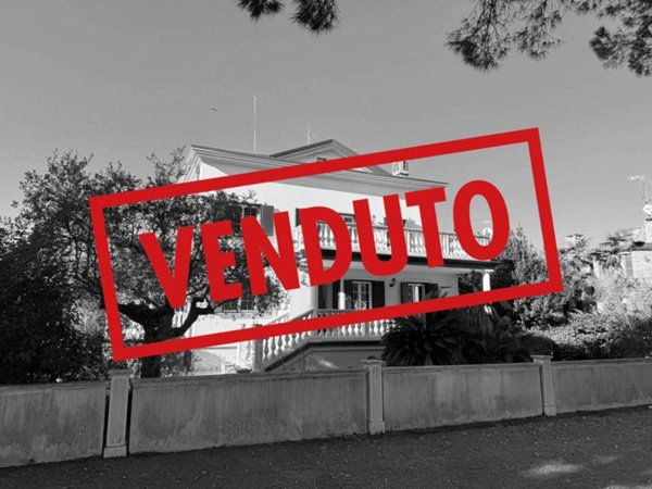 casa indipendente in vendita a Lignano Sabbiadoro