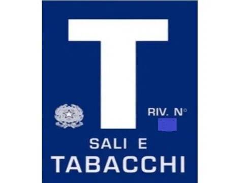 negozio in vendita a Lignano Sabbiadoro