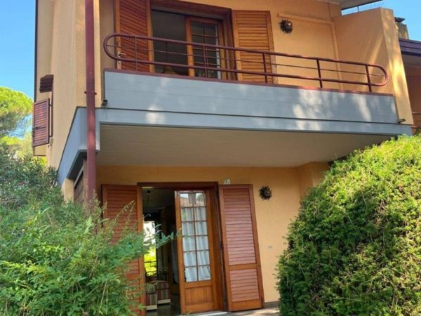 casa indipendente in vendita a Lignano Sabbiadoro in zona Pineta