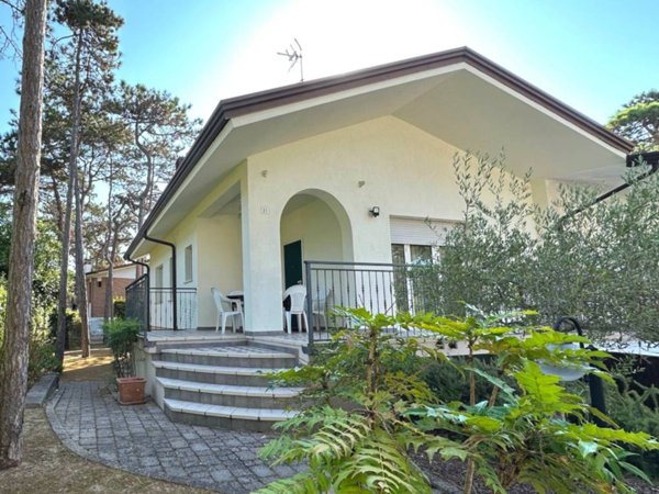 casa indipendente in vendita a Lignano Sabbiadoro