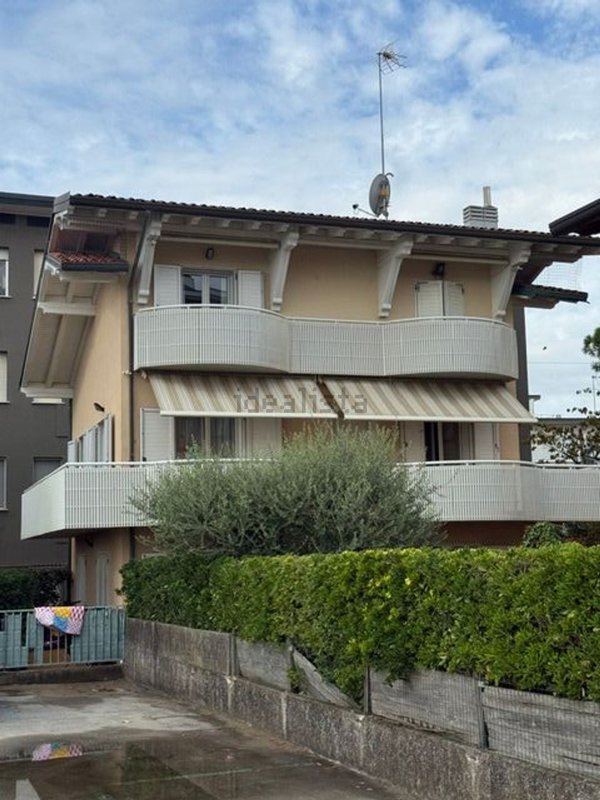 casa indipendente in vendita a Lignano Sabbiadoro