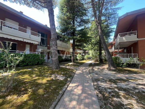 appartamento in vendita a Lignano Sabbiadoro in zona Pineta