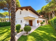 casa indipendente in vendita a Lignano Sabbiadoro