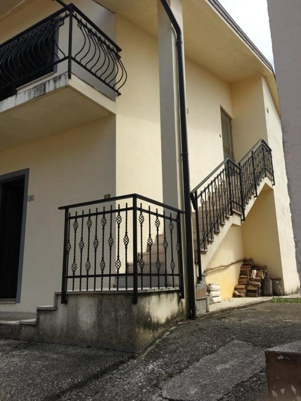 casa indipendente in vendita a Lusevera