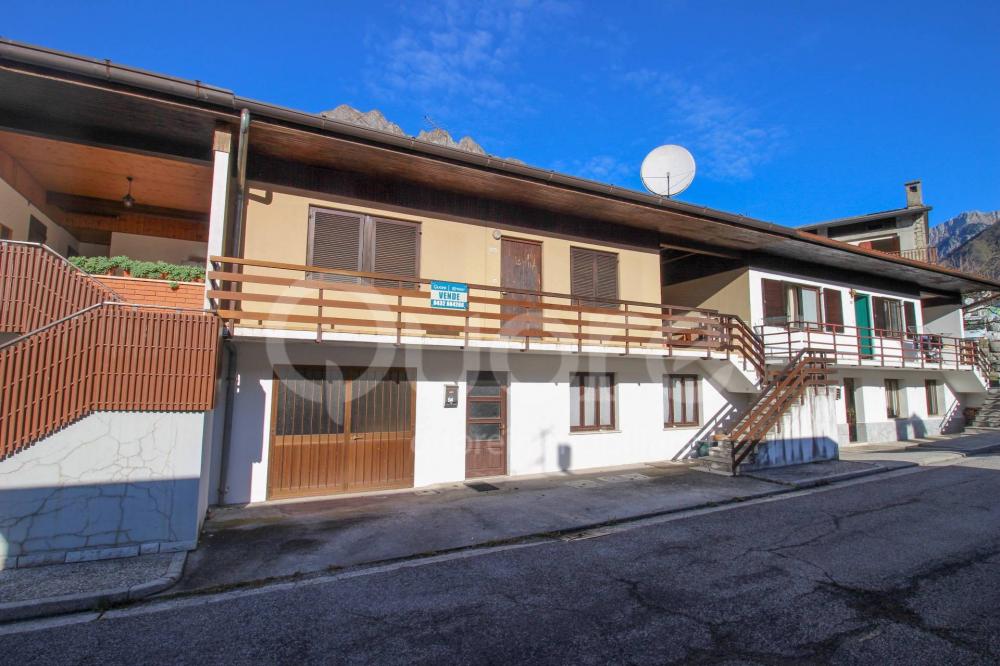 casa indipendente in vendita a Lusevera in zona Pradielis