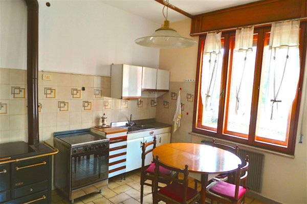 casa indipendente in vendita a Lusevera in zona Vedronza