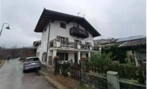 appartamento in vendita a Lusevera in zona Villanova