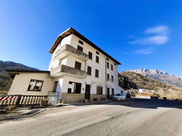 appartamento in vendita a Lusevera