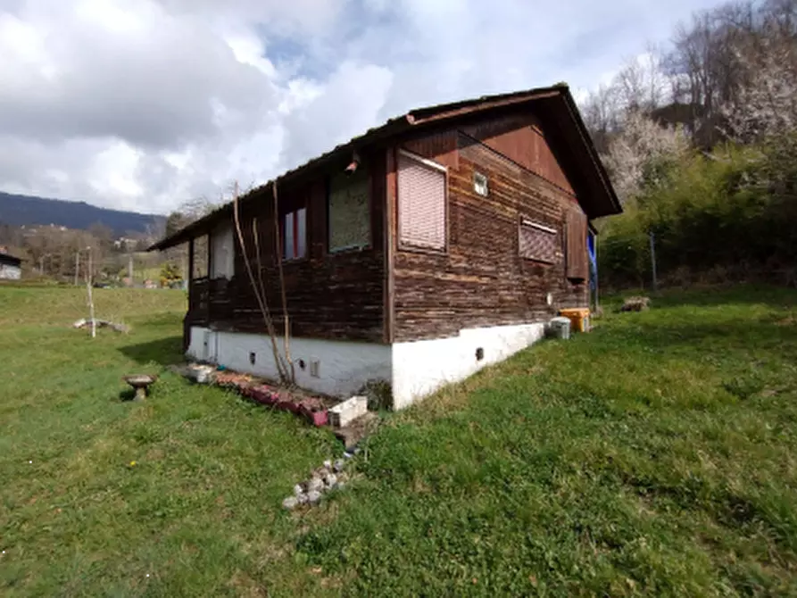 casa indipendente in vendita a Magnano in Riviera