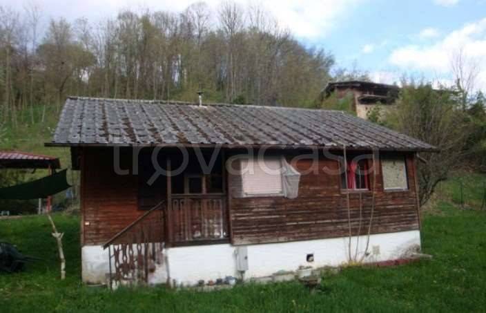 casa indipendente in vendita a Magnano in Riviera