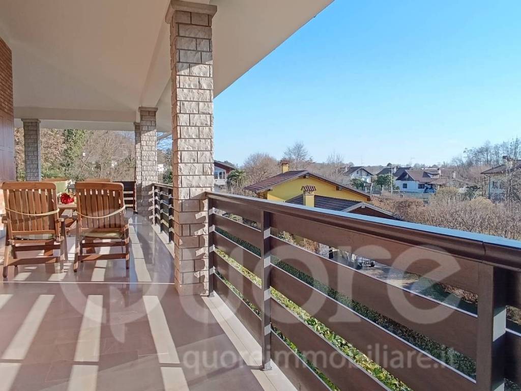 casa indipendente in vendita a Magnano in Riviera