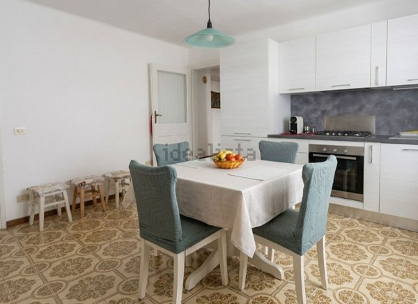 casa indipendente in vendita a Magnano in Riviera in zona Prampero