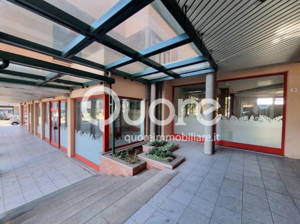 negozio in vendita a Majano