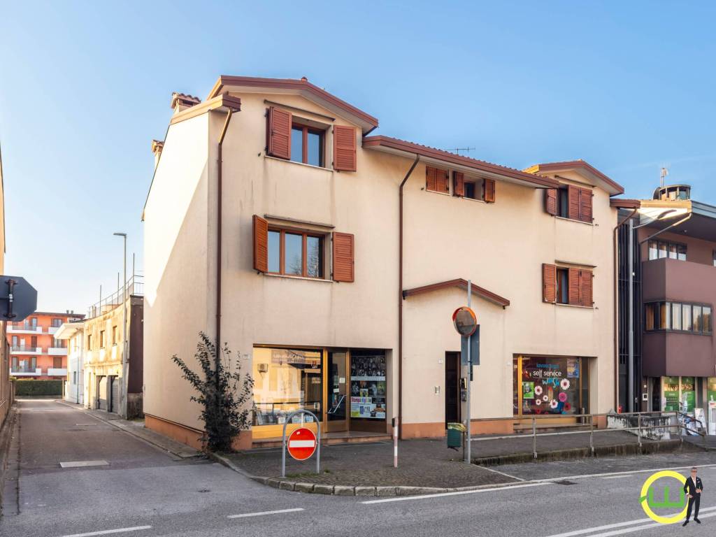 appartamento in vendita a Majano