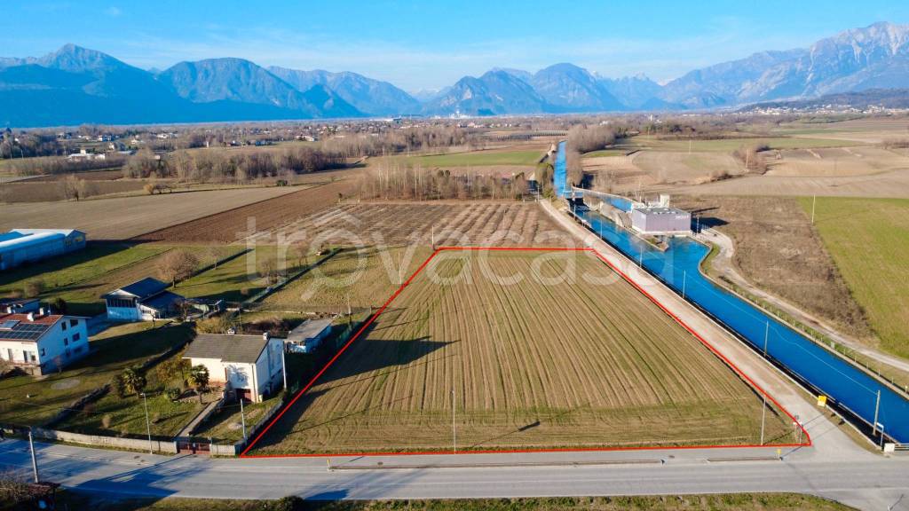terreno edificabile in vendita a Majano