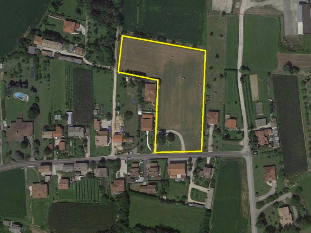 terreno agricolo in vendita a Majano