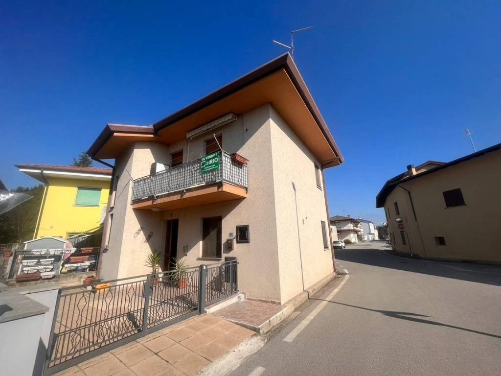 appartamento in vendita a Majano in zona San Tomaso