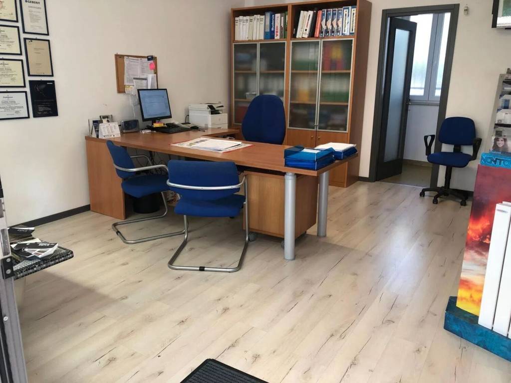 ufficio in vendita a Majano